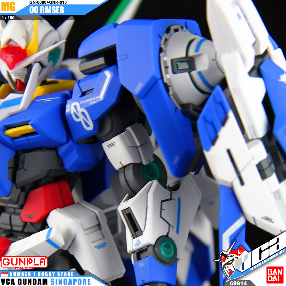 Bandai Gunpla Master Grade 1/100 MG 00 RAISER Bandai Gunpla Master Grade 1/100 MG 00 RAISER