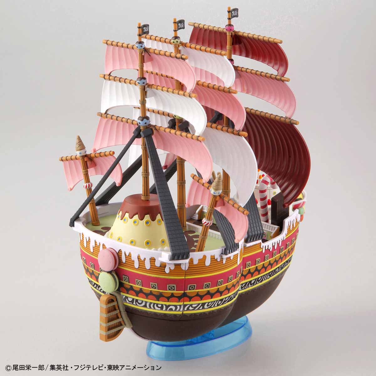 QUEEN-MAMA CHANTER - ONE PIECE GRAND SHIP COLLECTION