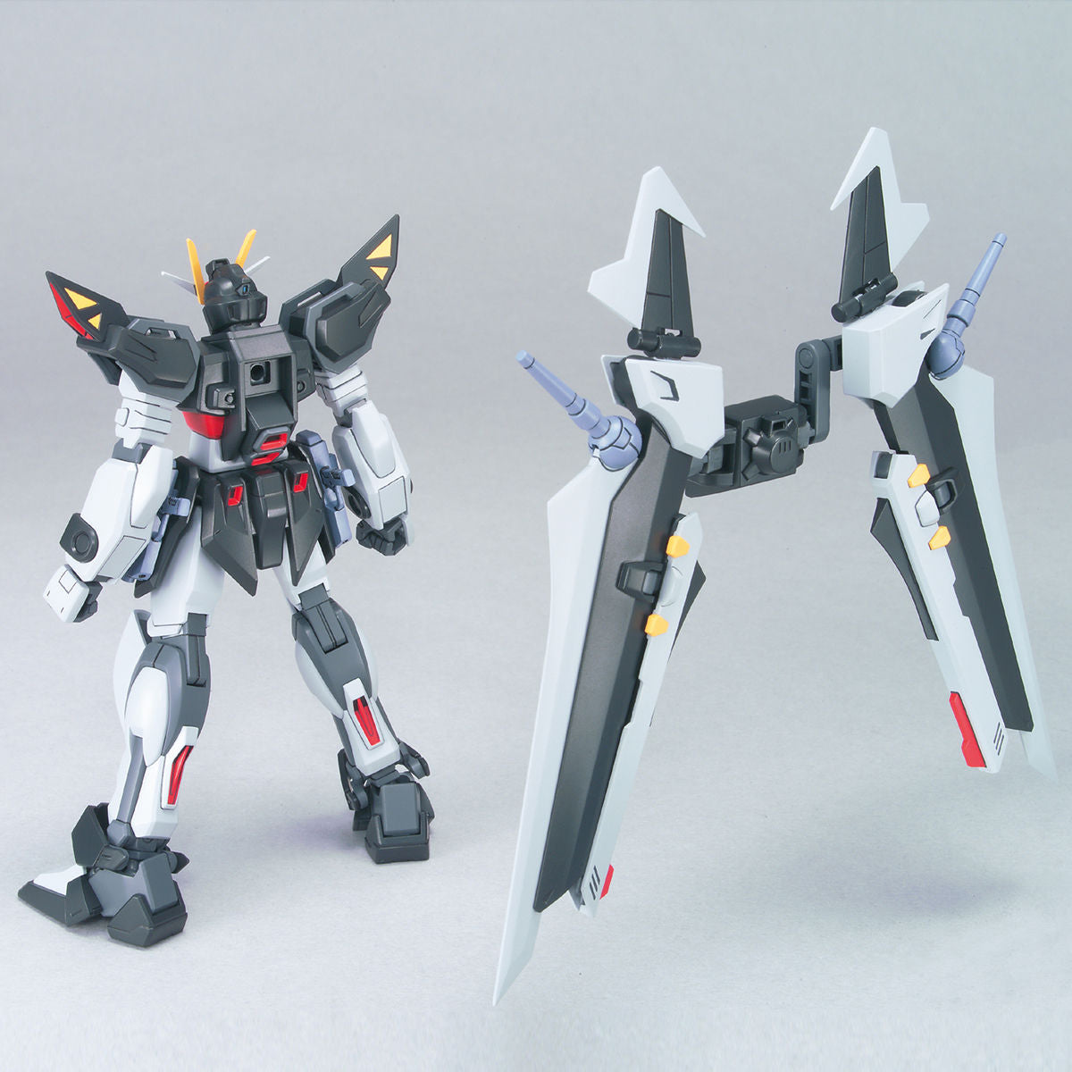 HG STRIKE NOIR GUNDAM