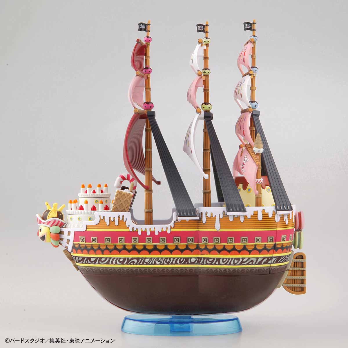 QUEEN-MAMA CHANTER - ONE PIECE GRAND SHIP COLLECTION