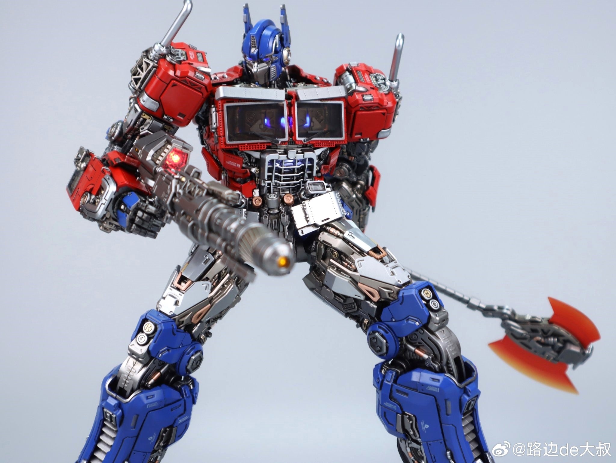 FANSTASMO STUDIO FS-01 ELITE LEADER OPTIMUS PRIME TRANSFORMER