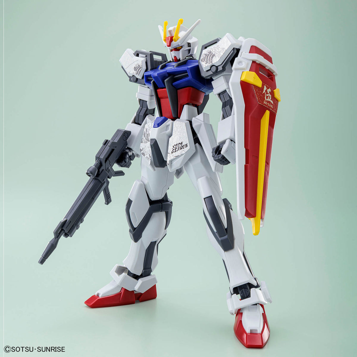 【🟢𝐏𝐑𝐄𝐎𝐑𝐃𝐄𝐑 SEP-2026】【𝐋𝐈𝐌𝐈𝐓𝐄𝐃 𝐄𝐃𝐈𝐓𝐈𝐎𝐍】 EG STRIKE GUNDAM [UKIYO-E PACKAGE Ver.]