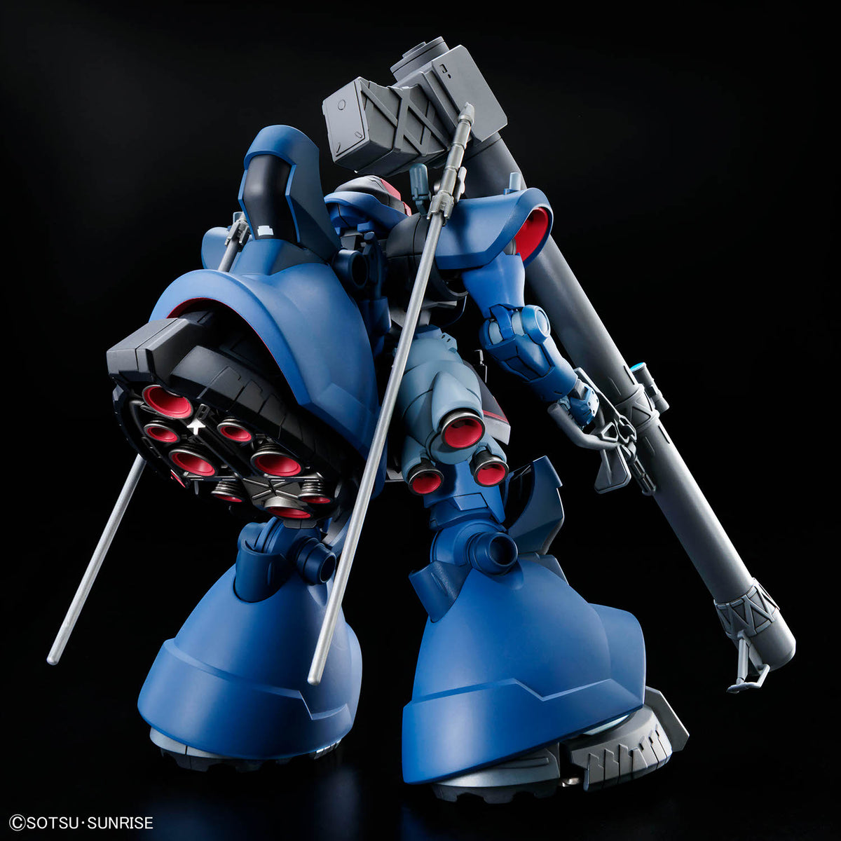 HG-GQ CHALLIA'S RICK DOM